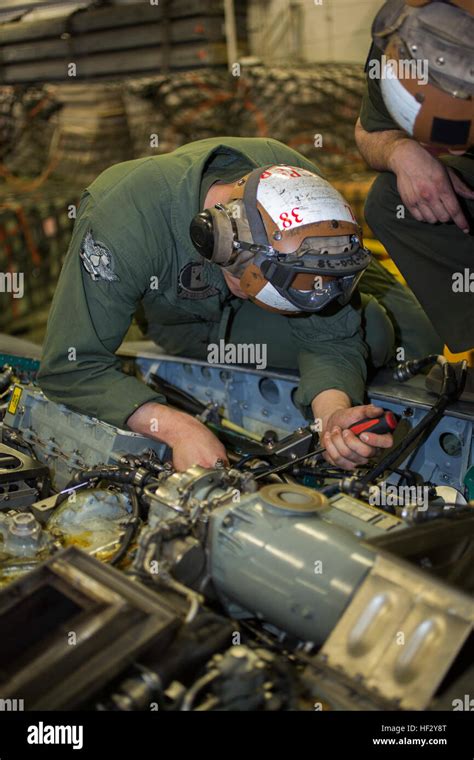 5 Ways Marines Thrive as Mechanics