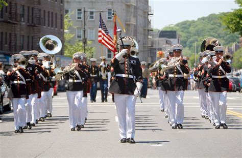 Memorial Day Parade Honors Fallen Heroes