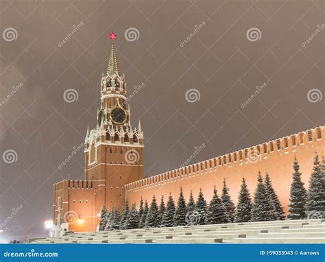 Moscow Russian Federation The Moscow Kremlin In Moving Along The Wall Stock Image Image Of