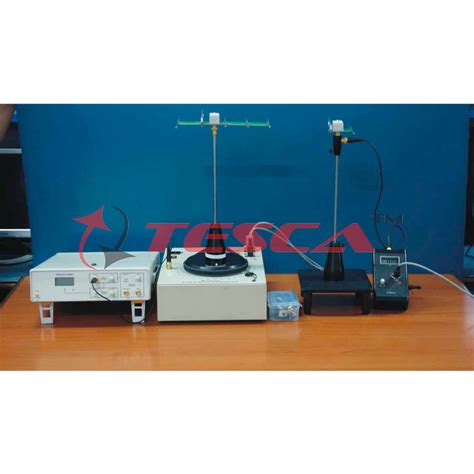 Motorised Antenna Trainer With 360 Antenna Rotation 10010