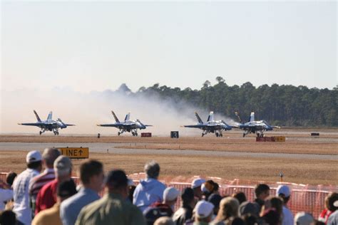 5 Ways to Enjoy NAS Pensacola Air Show