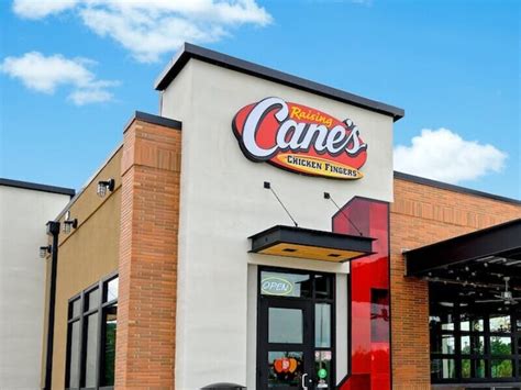 Nashville S First Raising Cane S Location Opens Flipboard