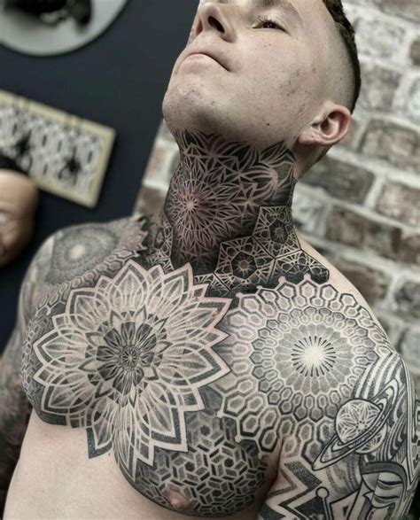 7 Neck Tattoo Ideas