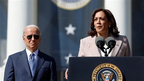 New Poll Reveals Voters Thoughts On Kamala Harris If Biden Can T