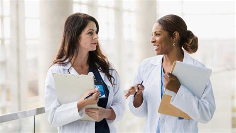 Nurse Practitioner Vs Physician Assistant Forbes Advisor