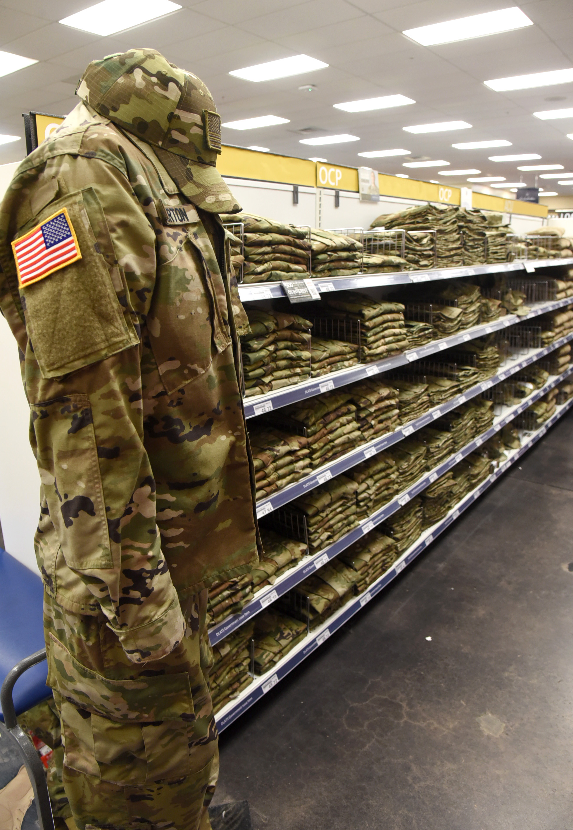 Operational Camouflage Pattern Uniforms On Sale At Tinker Tinker Air Force Base Article Display