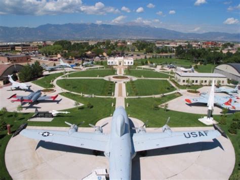 Peterson Air Force Base In Colorado Springs Co Militarybases Com Colorado Military Bases