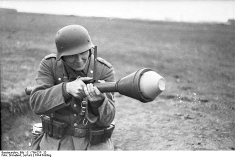 Photo German Soldier Training With A Panzerfaust Southern Ukraine