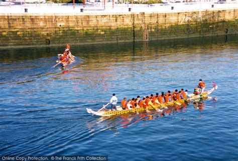 Photo Of Glasgow Dragon Boat Race On The Clyde Chinese New Year 2005