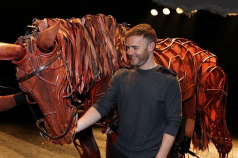 Photos Gary Barlow Meets War Horse S Joey