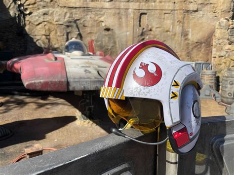 Photos New Adult Rebel X Wing Helmet Arrives At Star Wars Galaxy S