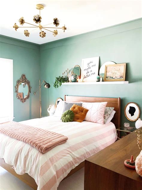 Pink And Green Bedroom Decor This Room Blends Midcentury Modern With Glam Details That Look