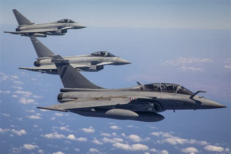 Rafale Dogfights Eurofighter Typhoon Over The Mediterranean Which Fighter Jet Will Emerge