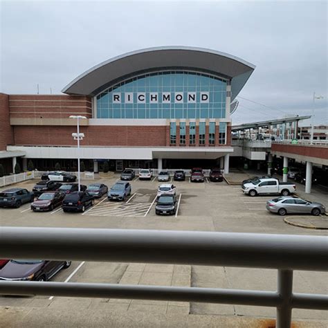 Richmond Airport Parking Guide Find Cheap Spots Near Ric