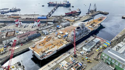 Russia S Disaster Plagued Aircraft Carrier Finally Left Its Drydock