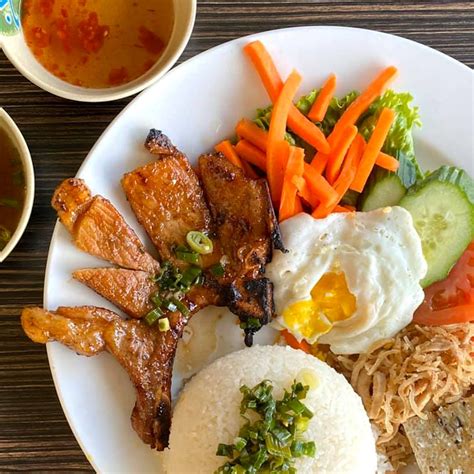 Saigon Block Restaurant Vietnamese Cuisine