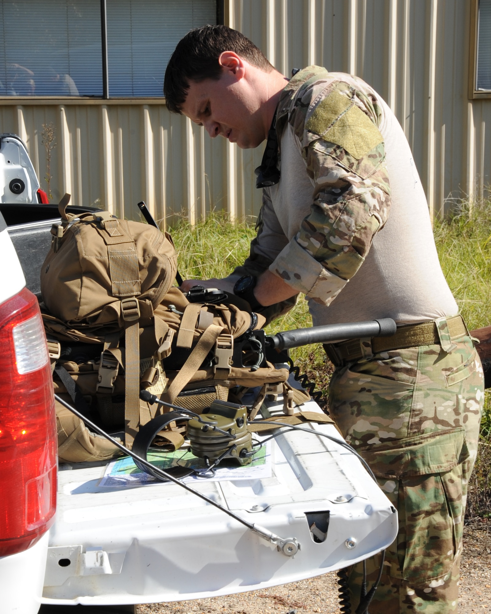 Sere Conducts Combat Survival Training