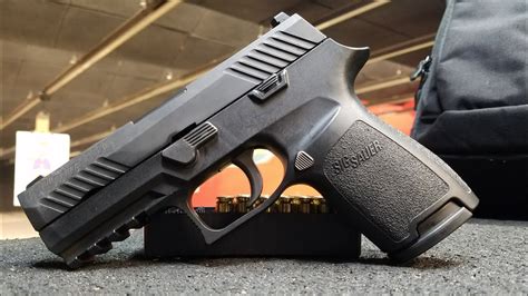 Sig Sauer P320 Compact Spotlight Youtube