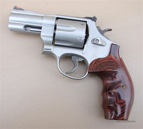 Smith Wesson 41 Magnum Revolver