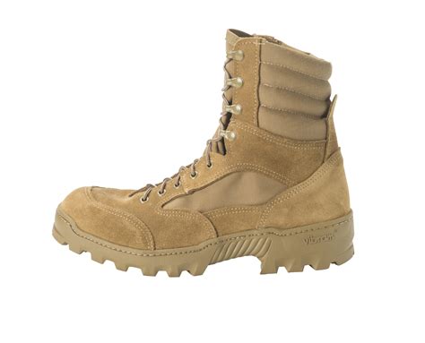 Soldier Center Tests New Army Combat Boot Prototypes Article The United States Army