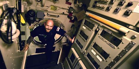 Step Inside A Nuclear Submarine Business Insider