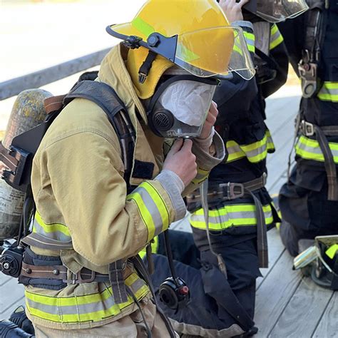 Students Attend Fire Fighting Training In Concord Conval Regional