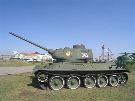 T 34 85