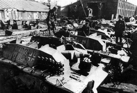 Tank Archives On Twitter Collection Of Captured Stug Iii Assault Guns At A Soviet Repair