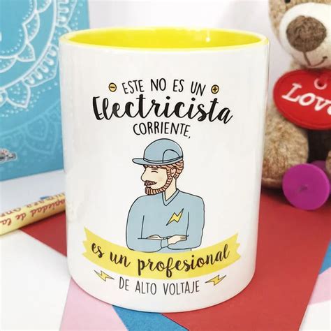 Taza Este No Es Un Electricista Corriente Es Un Profesional De Alto Voltaje La Mente Es