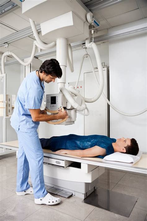 Technician Taking Patient S X Ray Stock Image Image 36290801