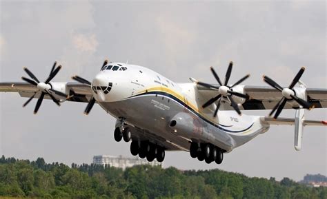 The Antonov An 22 The World S Largest Turboprop Aircraft Simple Flying