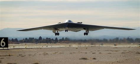 The World Reacts The Air Force Showed Off 8 B 2 Stealth Bombers At