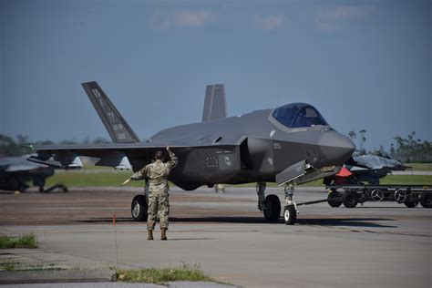 Tyndall Finally Has Its First Four F 35S What Happens Next