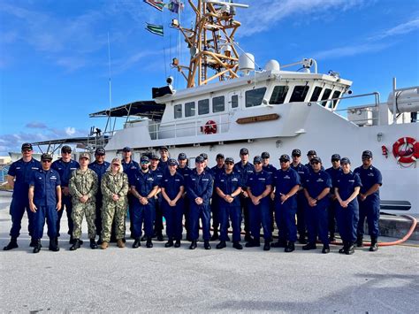 U S Coast Guard Delivers 4 500 Lbs Of Supplies To Federated States Of