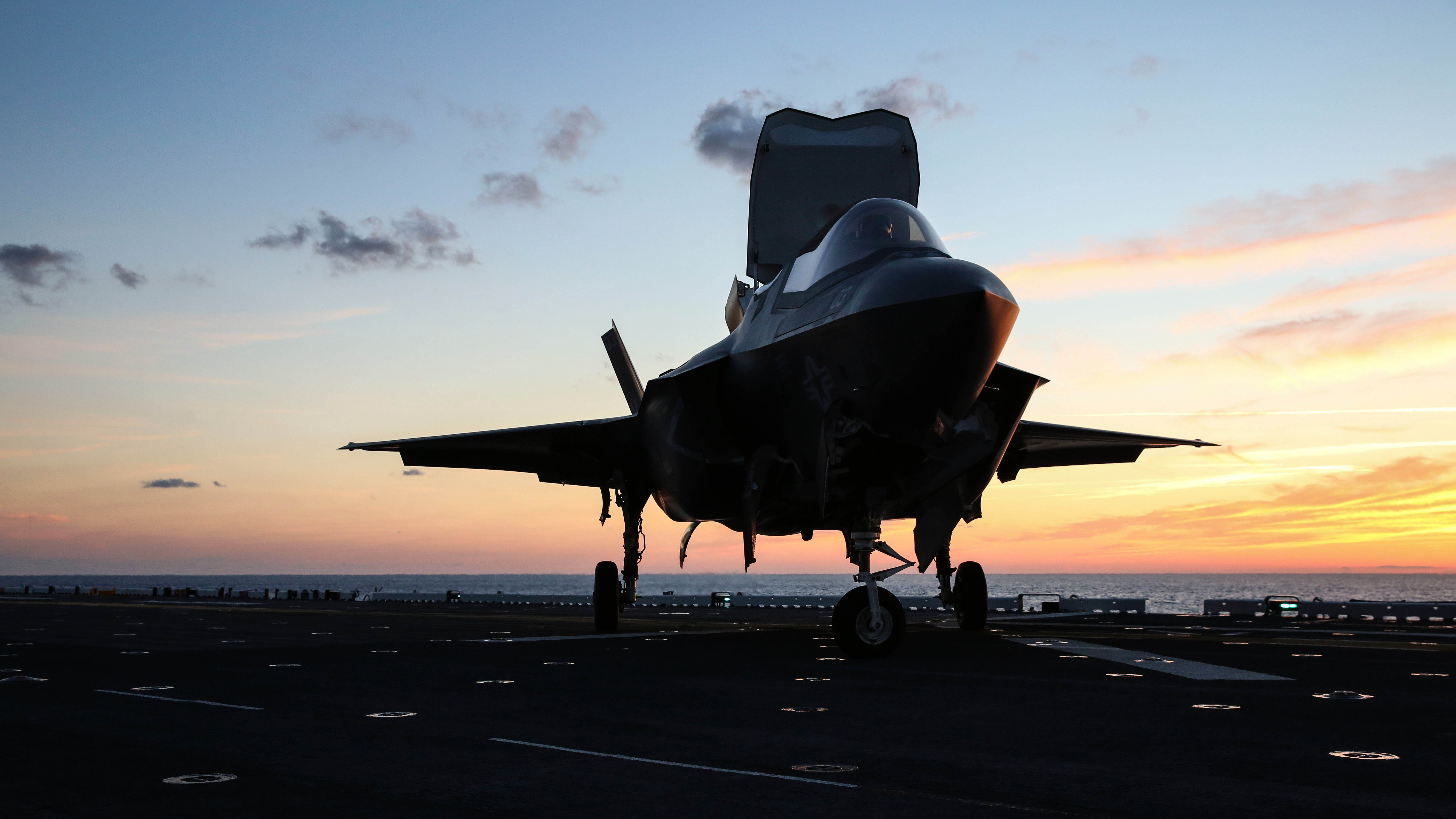 U S Marines Successfully Complete F 35B Night Operation During Ot 1