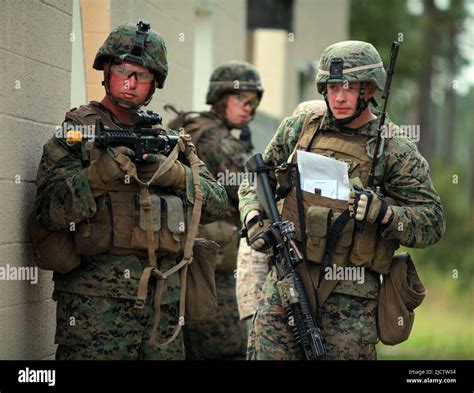 U S Marines With 1St Battalion 8Th Marine Regiment 1 8 2D Marine