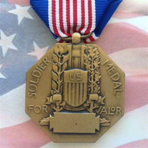 U S Soldiers Medal Army United States Heroism Valor Gallantry Usa Graco