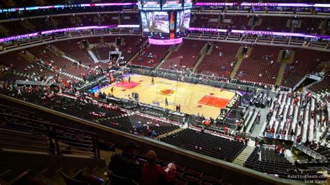 United Center 332 Row 8 Seat View