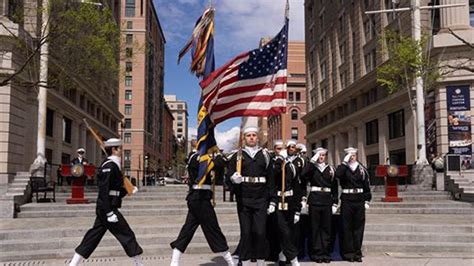 US Navy Memorial Honoring Brave Sailors