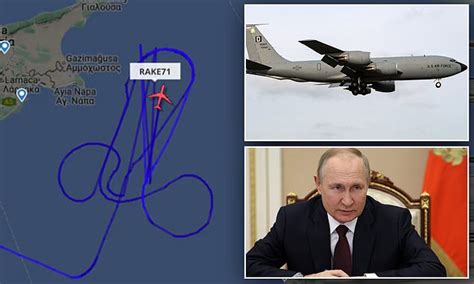 Us Air Force Tanker Appears To Draw A Sky Penis Near To Russia S Syrian Naval Base Daily Mail