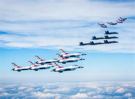 Us Air Force Thunderbirds Vs Us Navy Blue Angels Military Machine