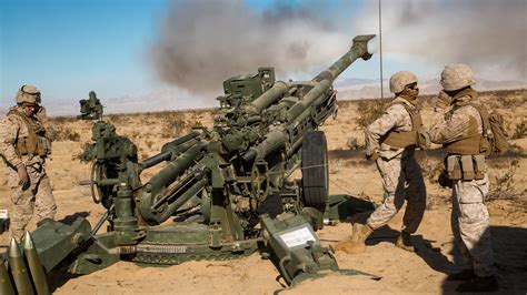 5 Ways US Marine Corps Artillery Dominates the Battlefield