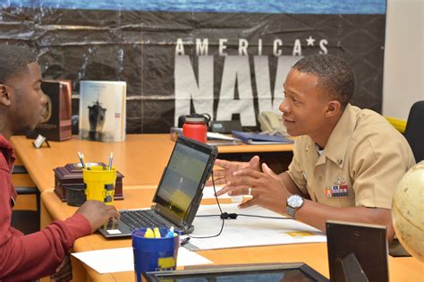 5 Ways to Find a US Navy Recruiter