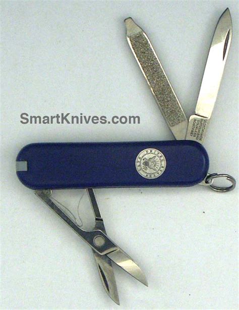 5 Navy Knife Uses