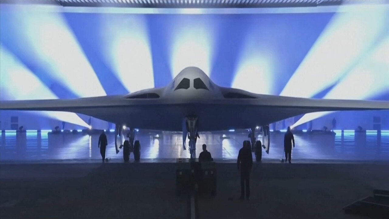 Us Pentagon Debuts New B 21 Raider Stealth Bomber News Com Au