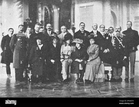 Us Secretary Of War Jacob M Dickinson With His Wife And His Entourage At The Grand Kremlin