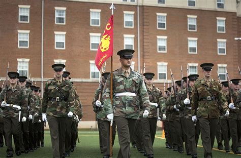 Usmc U S Marines With Bravo Company Marine Barracks Practice For The Presidential Inauguration