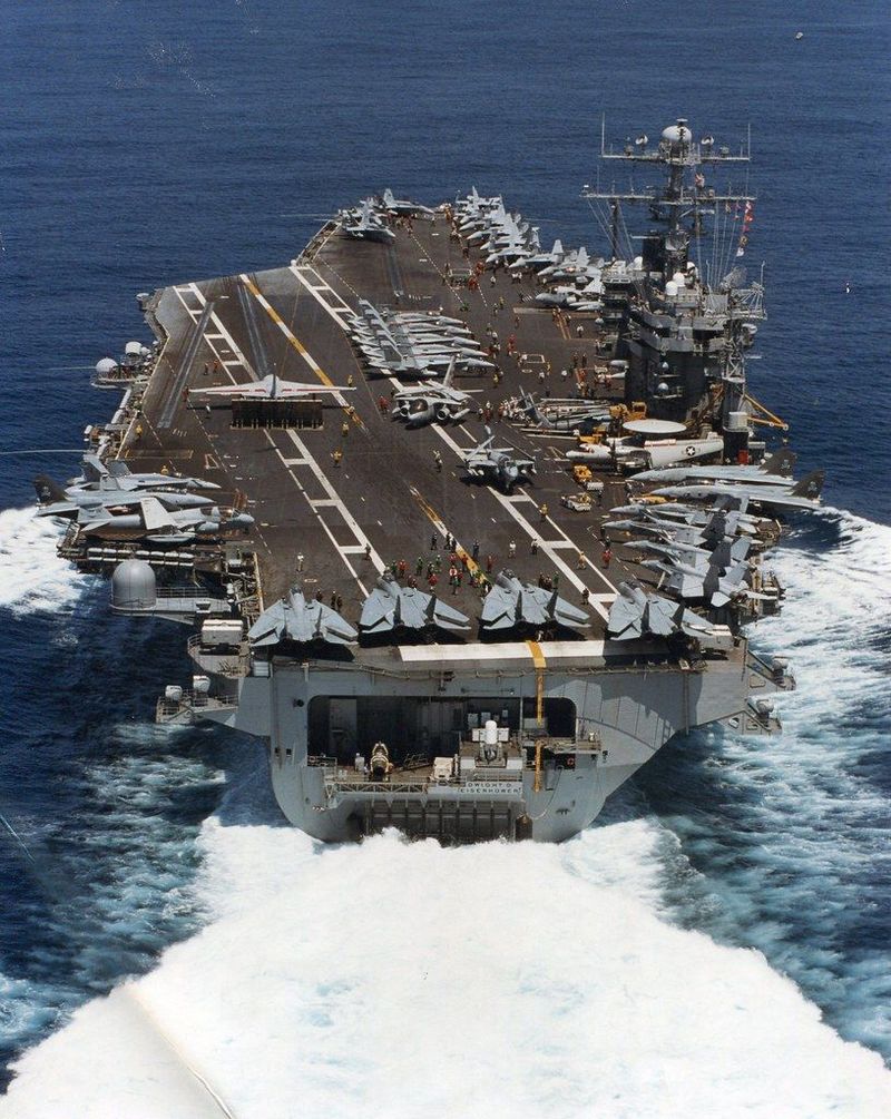 Uss Dwight D Eisenhower Cvn 69 Poder Naval Marinha De Guerra