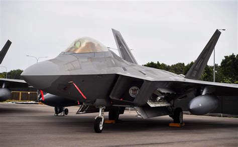 Watch The Insanely Powerful F 22 Raptor In Action As It Takes Off At