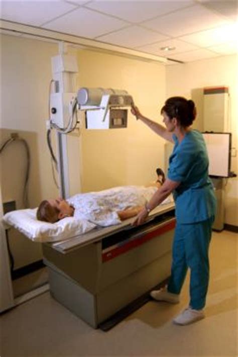 What Are The Duties Of An X Ray Technician In An Urgent Care Facility